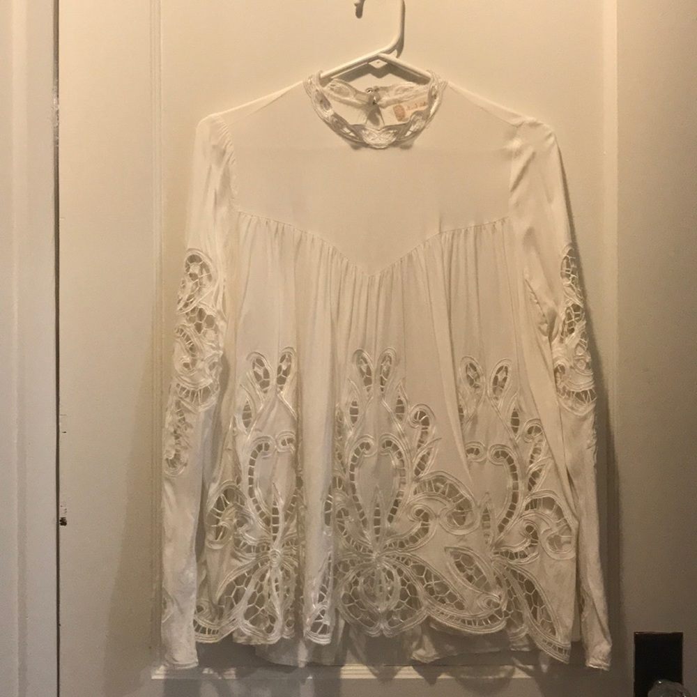 Altar’d State white peasant top with detail, M